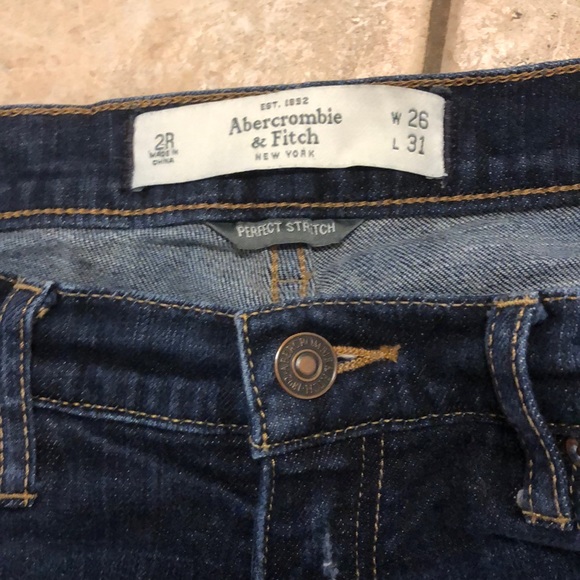 Abercrombie & Fitch-Perfect Stretch - Picture 3 of 4